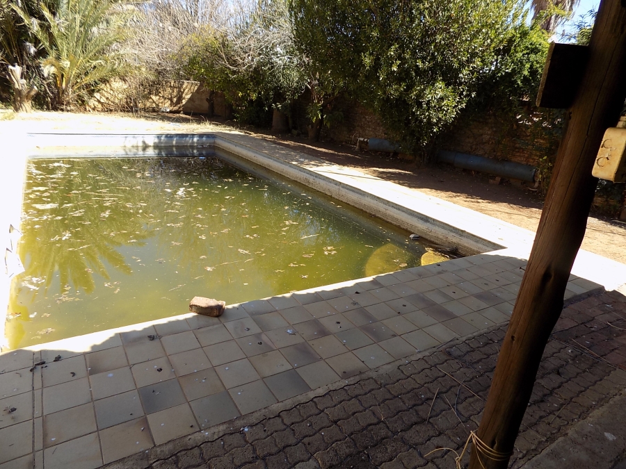 4 Bedroom Property for Sale in Moosa Park North West